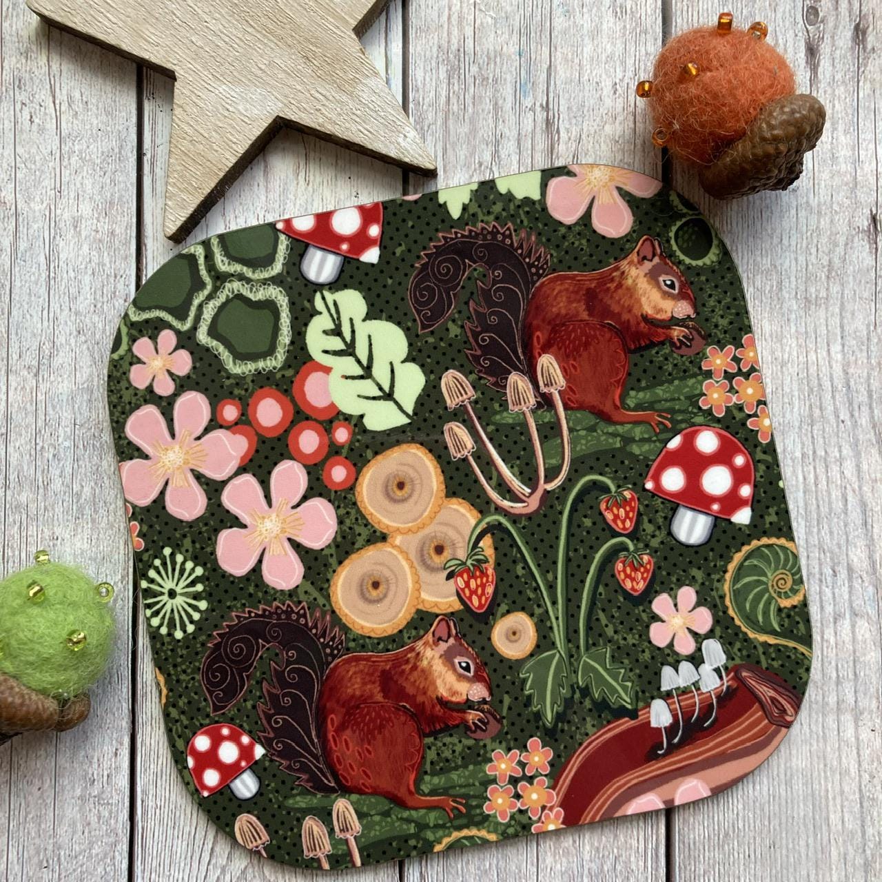 Red Squirrel Coaster, Autumn Coaster, Animal Coasters, Squirrel Lover Gifts, Fun Gift, Autumnal Decor, Birthday Gift Ideas, New Home Gifts.